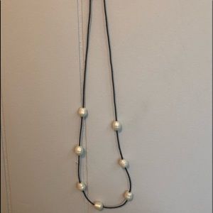 Salt water pearl and leather necklace